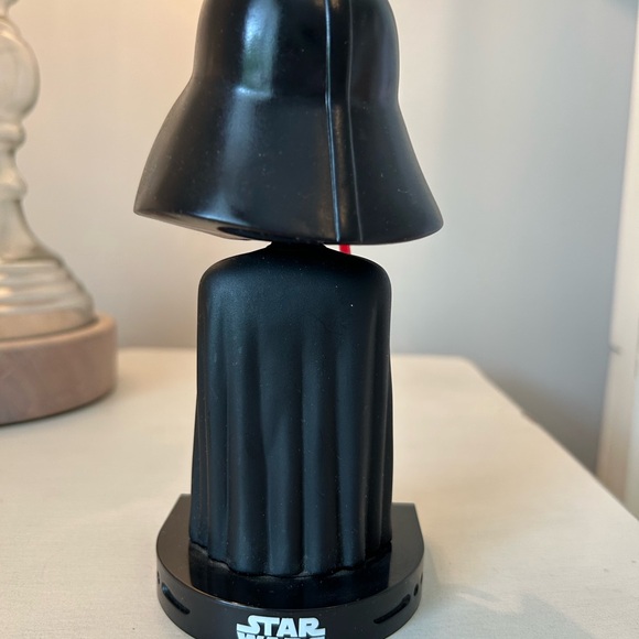 Darth Vader bobble head LIKE NEW - Picture 6 of 6